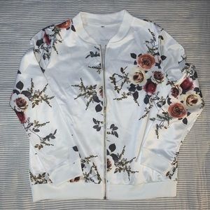 Boutique floral bomber - size L, NWOT